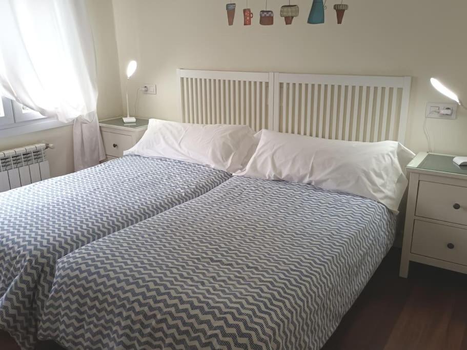 ビルバオApartamento En Casa Con Jardin + Garaje. E-Bi-201アパートメント エクステリア 写真